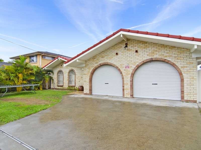 18 Barracuda Court, Palm Beach QLD 4221