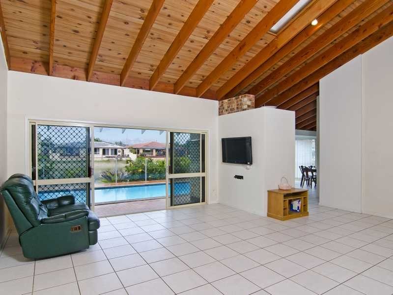 18 Barracuda Court, Palm Beach QLD 4221