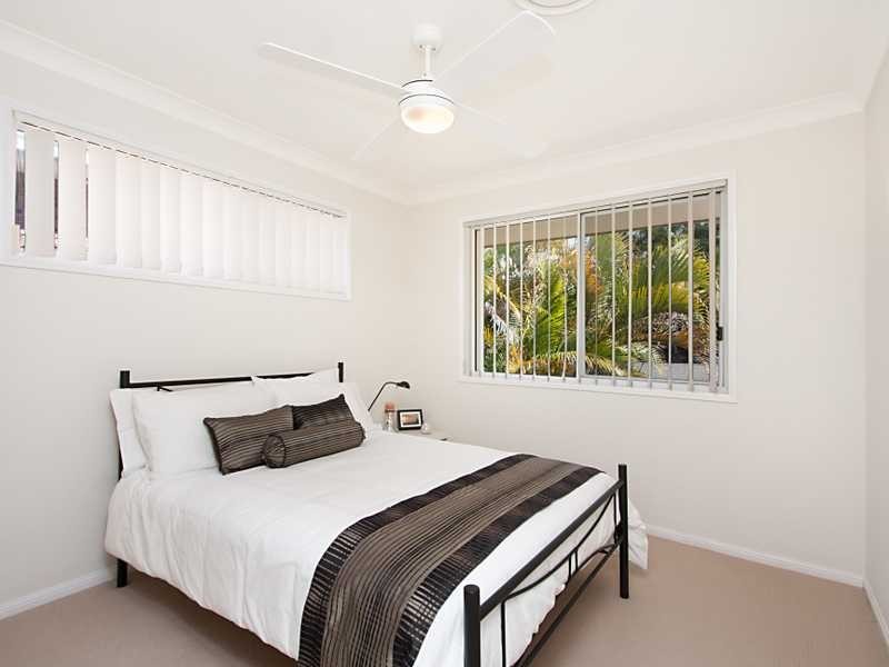 118 Murtha Drive, Elanora QLD 4221