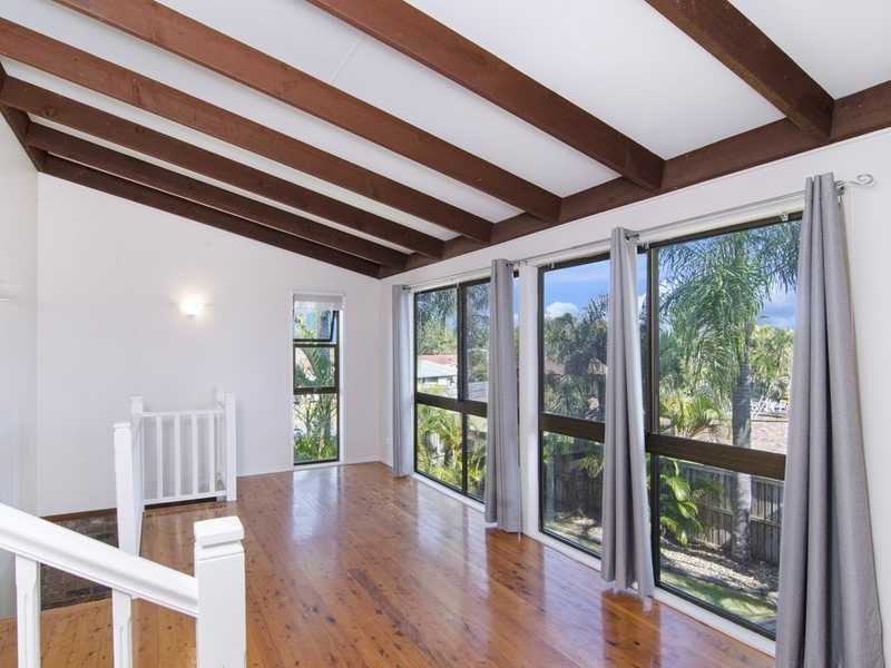 9 Betony Court, Elanora QLD 4221