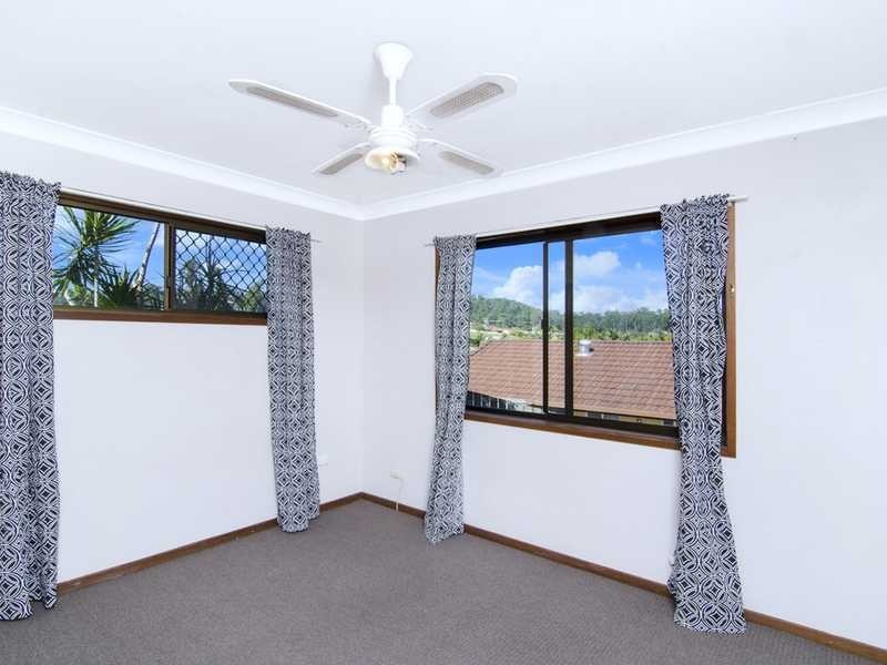 9 Betony Court, Elanora QLD 4221