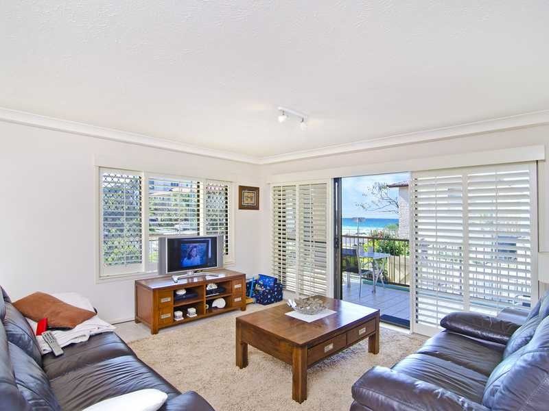 2/1199 GC Hwy (Cnr Jefferson Lane & 13th Ave), Palm Beach QLD 4221