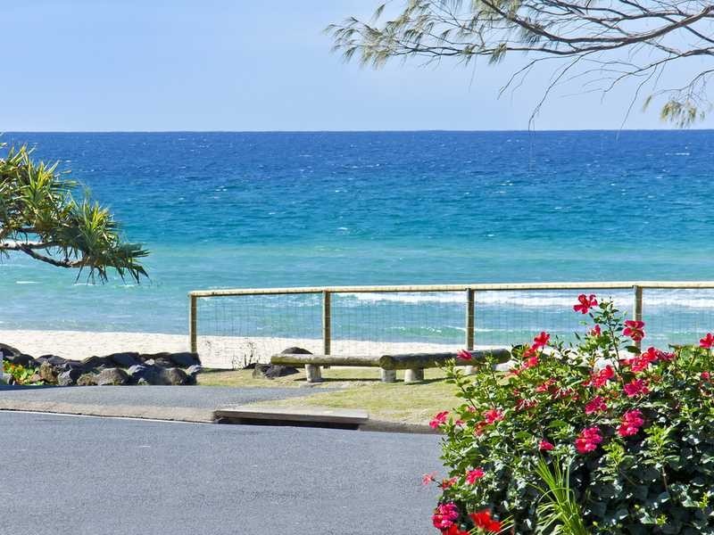 2/1199 GC Hwy (Cnr Jefferson Lane & 13th Ave), Palm Beach QLD 4221