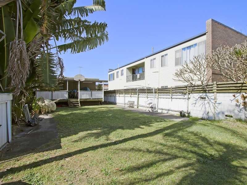 146 Jefferson Lane, Palm Beach QLD 4221
