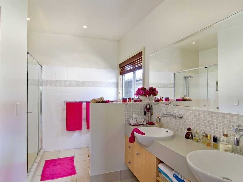 1/36 Fourth Avenue, Palm Beach QLD 4221