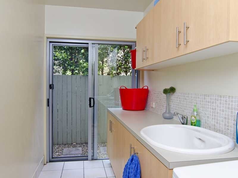 1/36 Fourth Avenue, Palm Beach QLD 4221