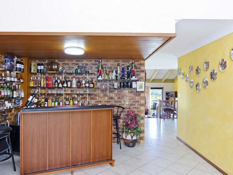 31 Larentia Street, Currumbin Waters QLD 4223