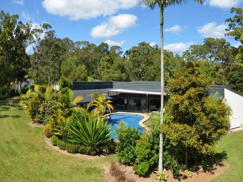 14 Benaroon Court, Tallebudgera QLD 4228
