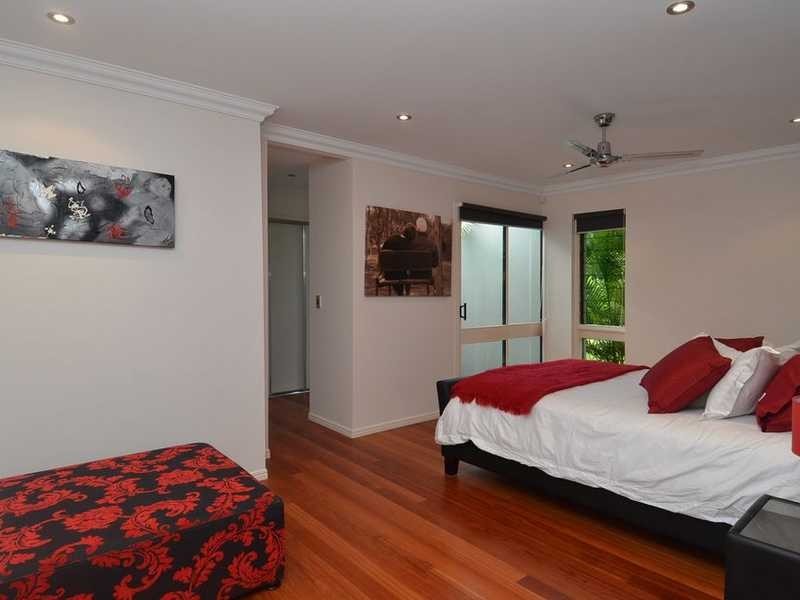 14 Benaroon Court, Tallebudgera QLD 4228