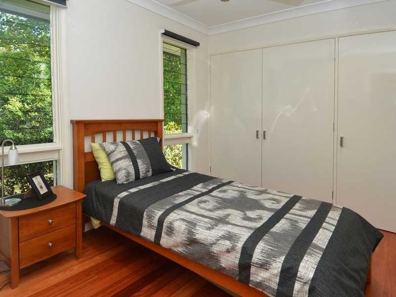 14 Benaroon Court, Tallebudgera QLD 4228