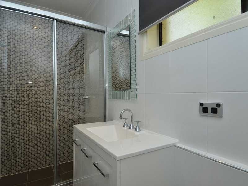 14 Benaroon Court, Tallebudgera QLD 4228