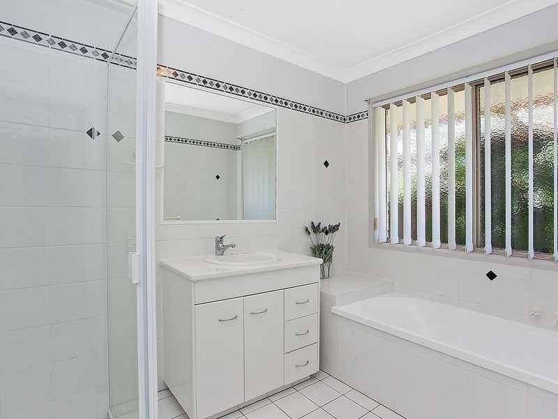 6 Leila Court, Mudgeeraba QLD 4213