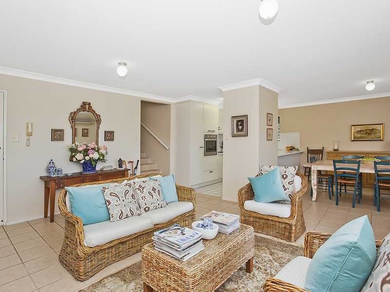 32/9 Domain Road, Currumbin QLD 4223
