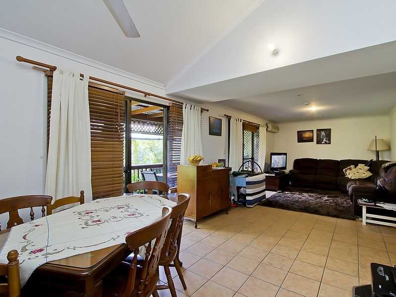 7 Doubleview Drive, Elanora QLD 4221