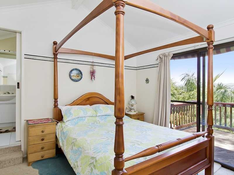 7 Doubleview Drive, Elanora QLD 4221