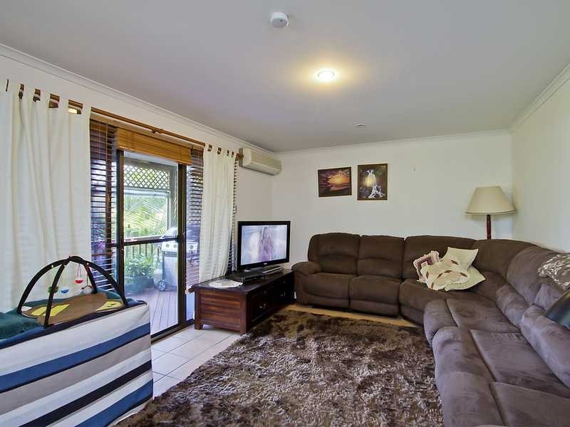 7 Doubleview Drive, Elanora QLD 4221