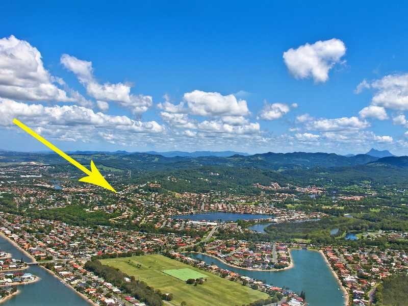7 Doubleview Drive, Elanora QLD 4221