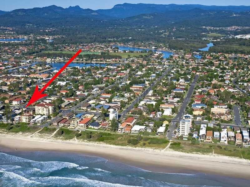 2/1409 Gold Coast Highway, Palm Beach QLD 4221