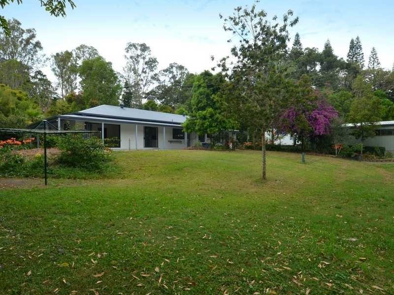 52 Coorabin Court, Tallebudgera QLD 4228