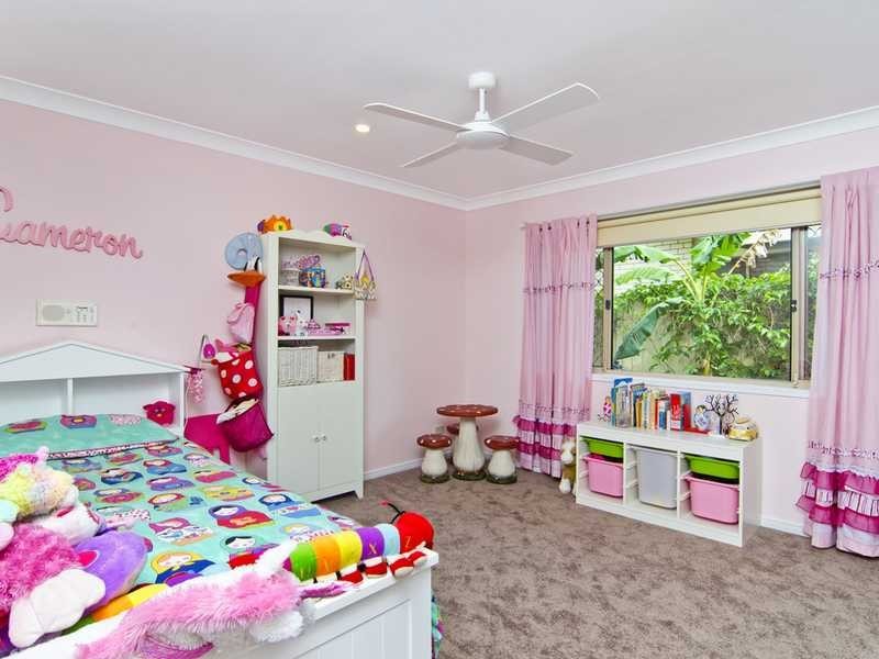 76 Mallawa Drive, Palm Beach QLD 4221