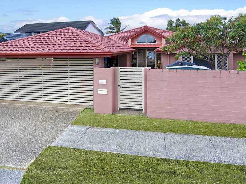 76 Mallawa Drive, Palm Beach QLD 4221