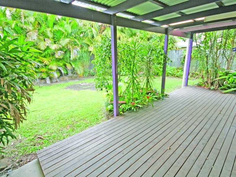 15 Bali Avenue, Palm Beach QLD 4221
