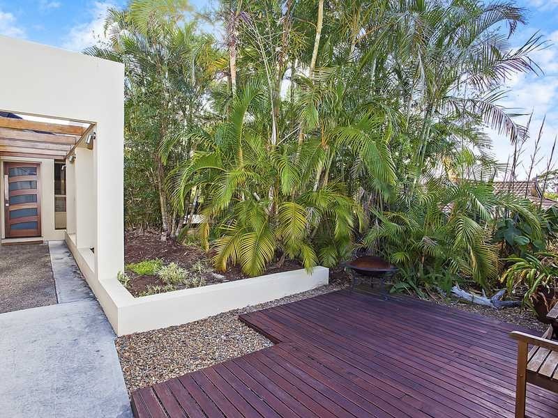 3 Goldvilla Drive, Elanora QLD 4221