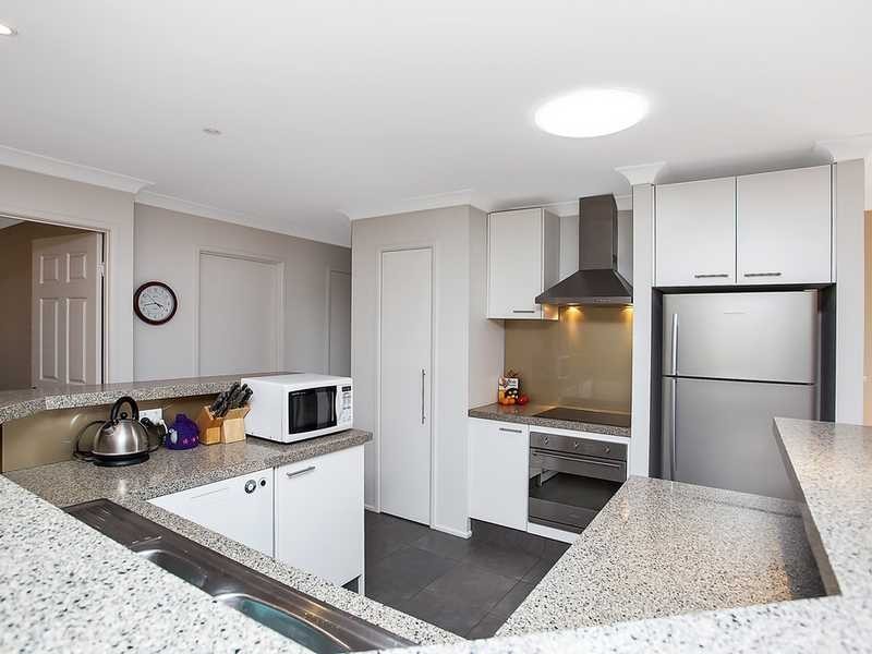 3 Goldvilla Drive, Elanora QLD 4221