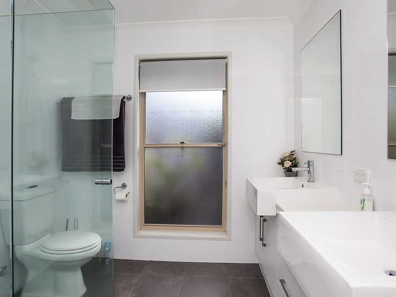 3 Goldvilla Drive, Elanora QLD 4221