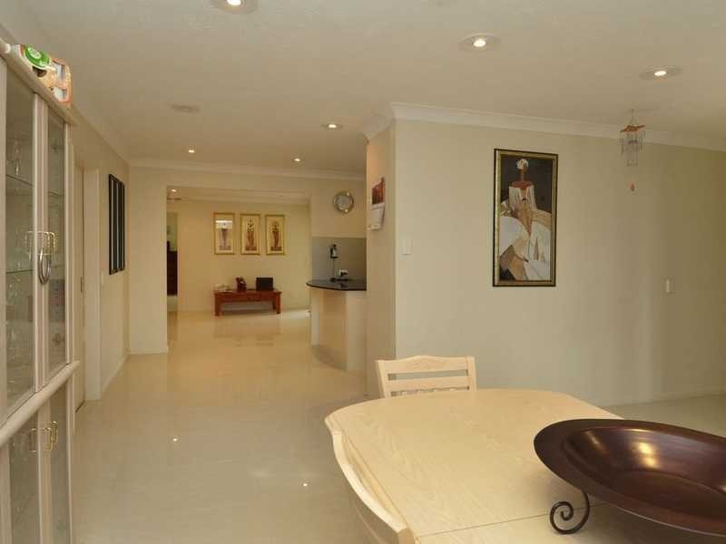 6 Diplacus Drive, Palm Beach QLD 4221