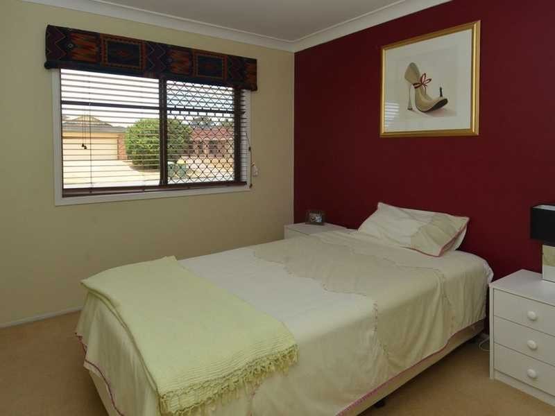6 Diplacus Drive, Palm Beach QLD 4221