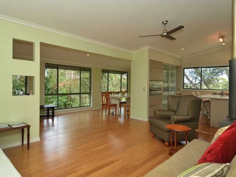30 Domain Road, Currumbin QLD 4223