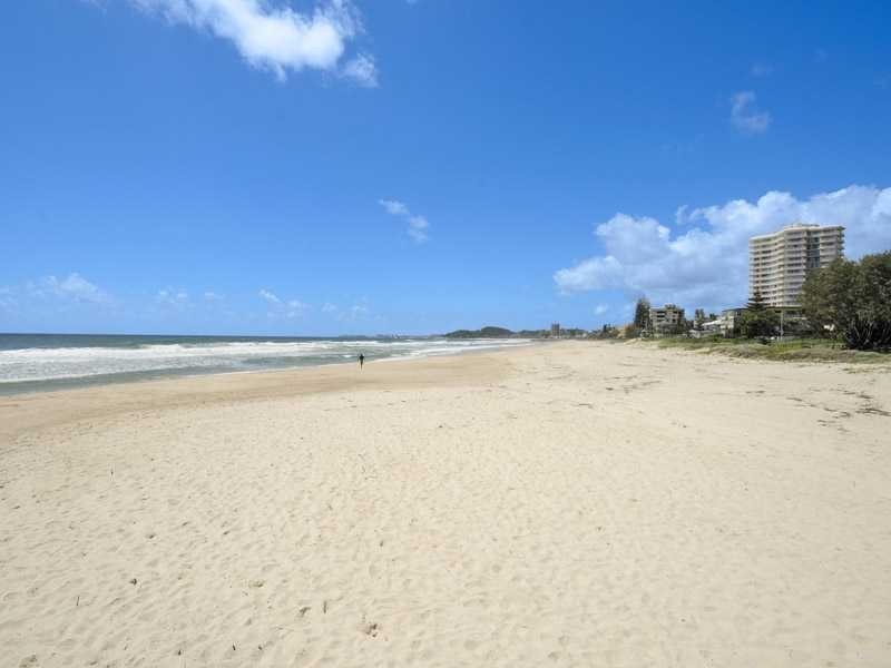 39 Palm Beach Avenue, Palm Beach QLD 4221