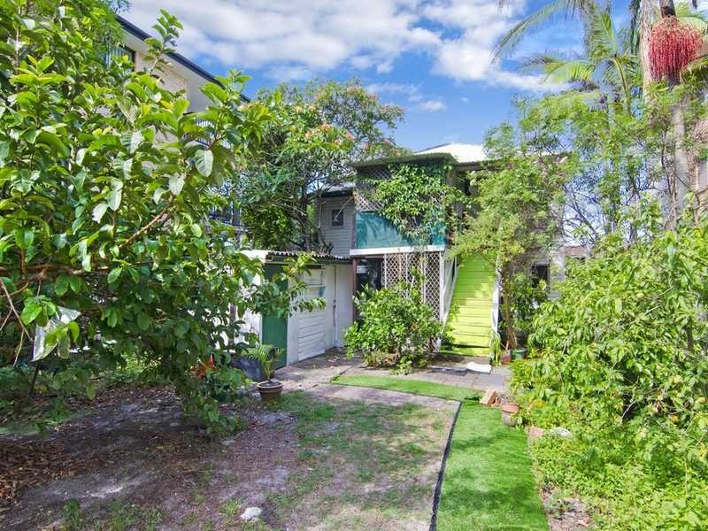 1264 Gold Coast Highway, Palm Beach QLD 4221