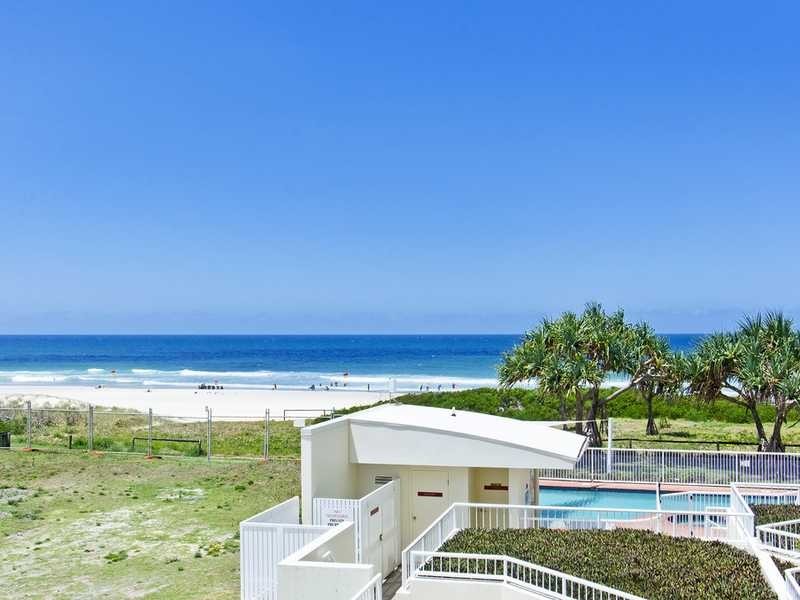 202/1483 Gold Coast Highway, Palm Beach QLD 4221