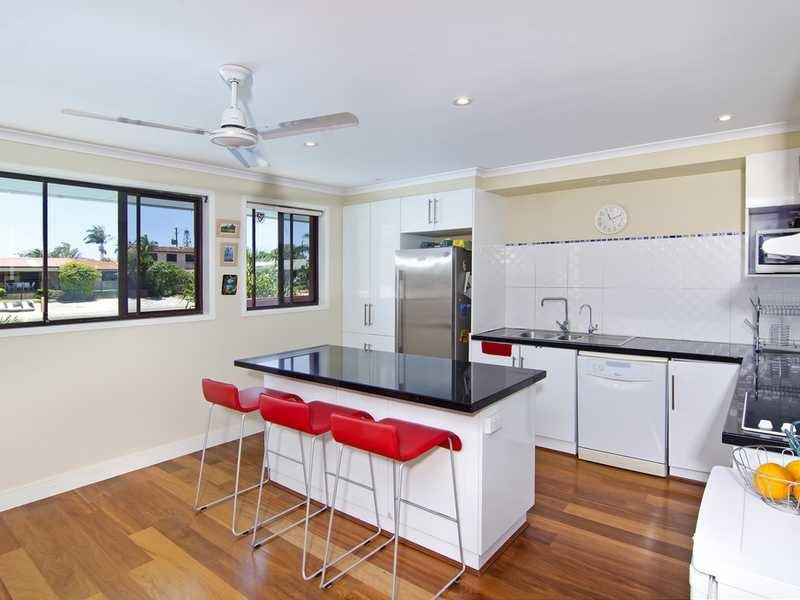 59 Fifteenth Avenue, Palm Beach QLD 4221