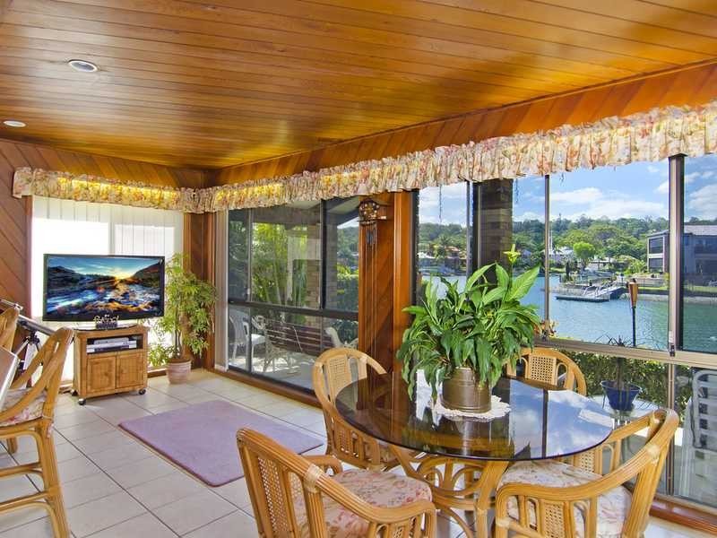 7 Kingfish Court, Palm Beach QLD 4221