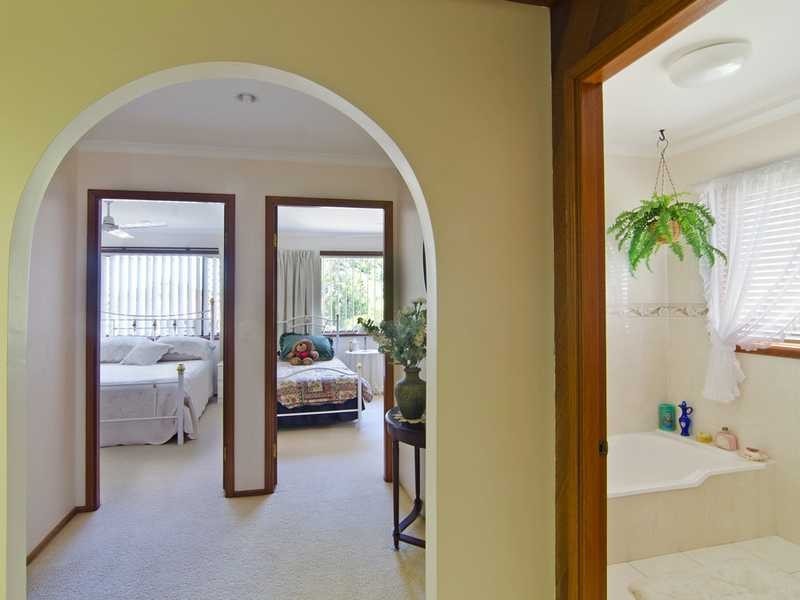 7 Kingfish Court, Palm Beach QLD 4221