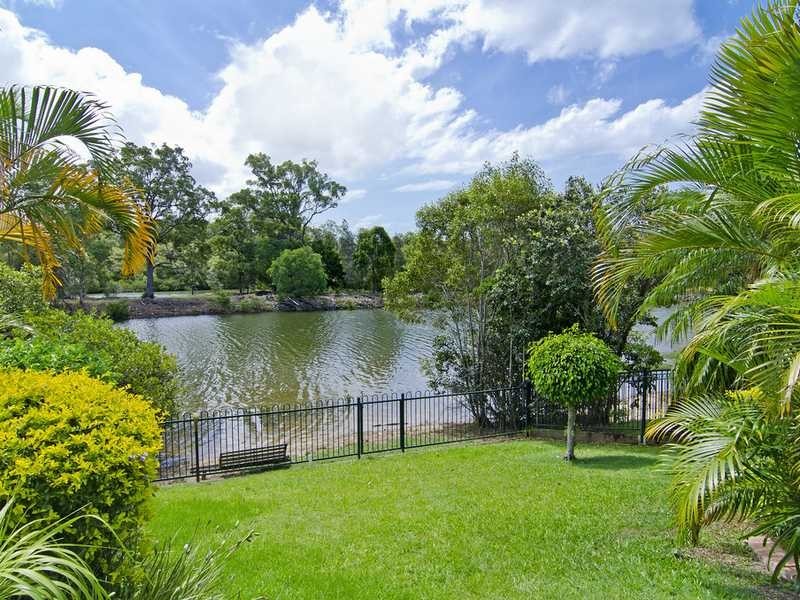 23 Kentia Court, Elanora QLD 4221