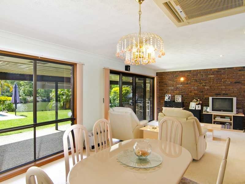 23 Kentia Court, Elanora QLD 4221