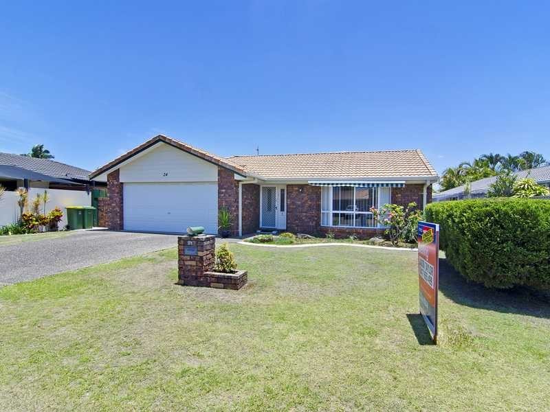 24 Bergamont Street, Elanora QLD 4221