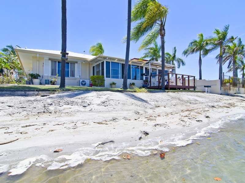 218 Mallawa Drive, Palm Beach QLD 4221