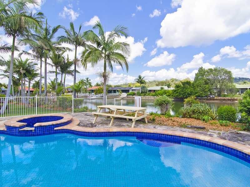 12 Tiller Court, Currumbin Waters QLD 4223