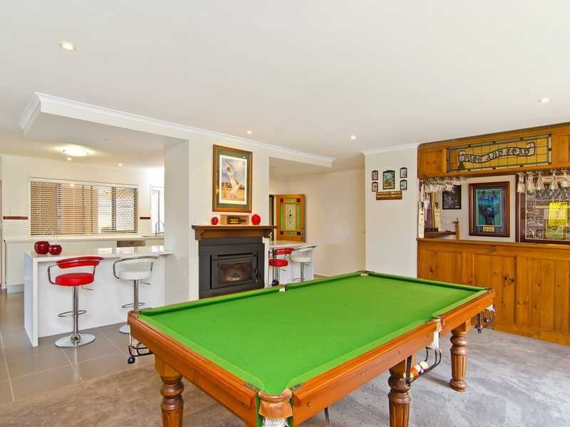 10 Kauri Court, Palm Beach QLD 4221