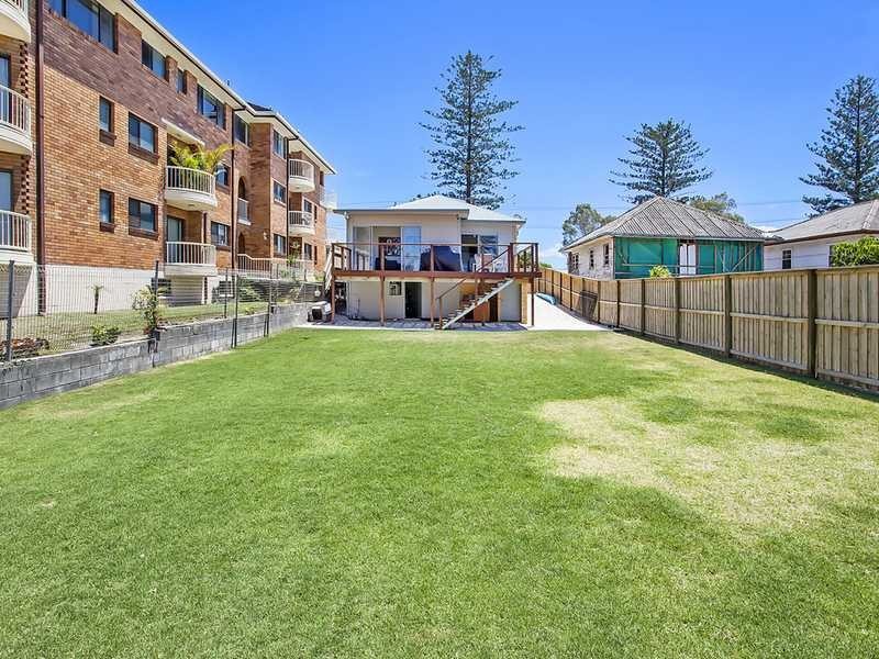 155 Golden Four Drive, Bilinga QLD 4225