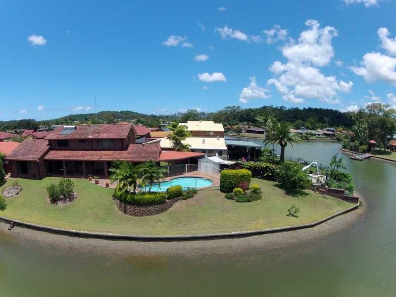 11 Spinnaker Court, Currumbin Waters QLD 4223