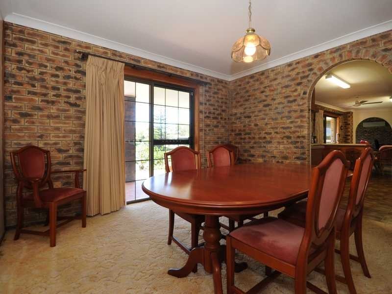 11 Spinnaker Court, Currumbin Waters QLD 4223