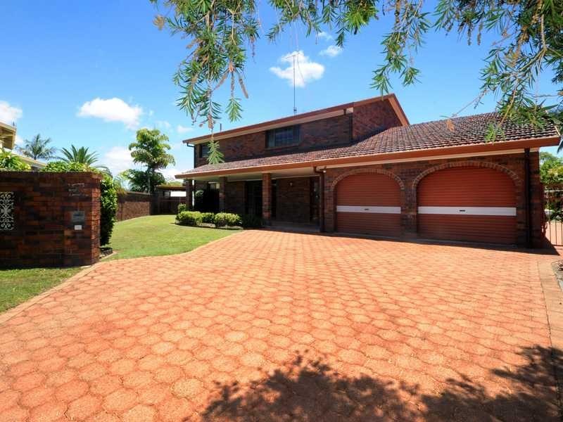 11 Spinnaker Court, Currumbin Waters QLD 4223