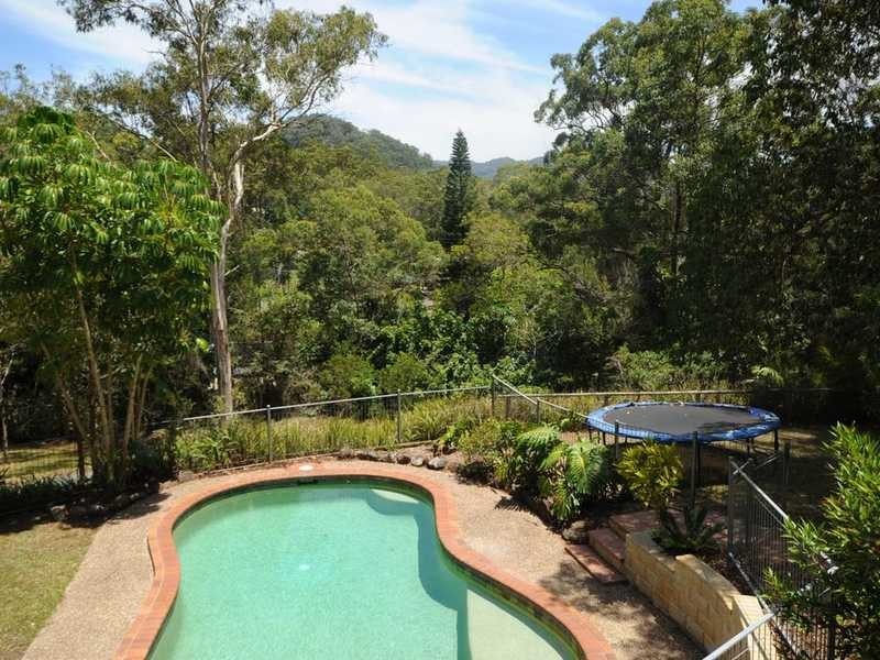 27 Coorabin Court, Tallebudgera QLD 4228