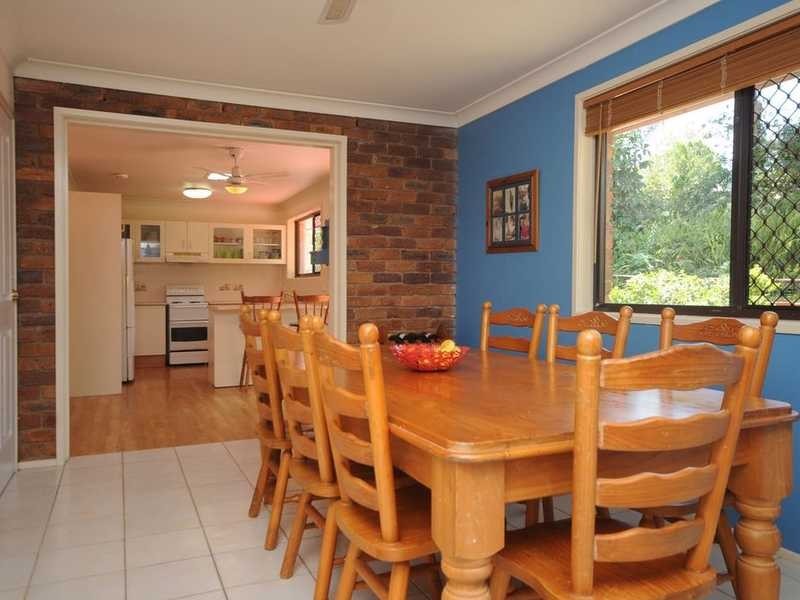 27 Coorabin Court, Tallebudgera QLD 4228